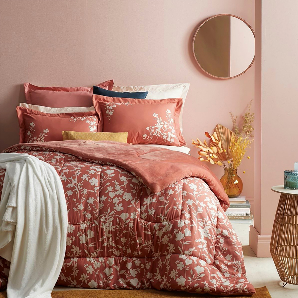 Cayman Botanical Floral Winter Warmth Comforter setti