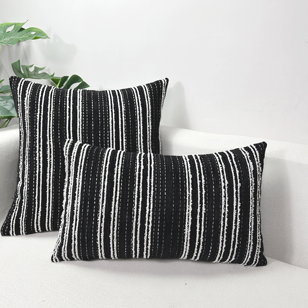 Raidallinen chenille-kuvioinen tyynyn deco-tyyny
