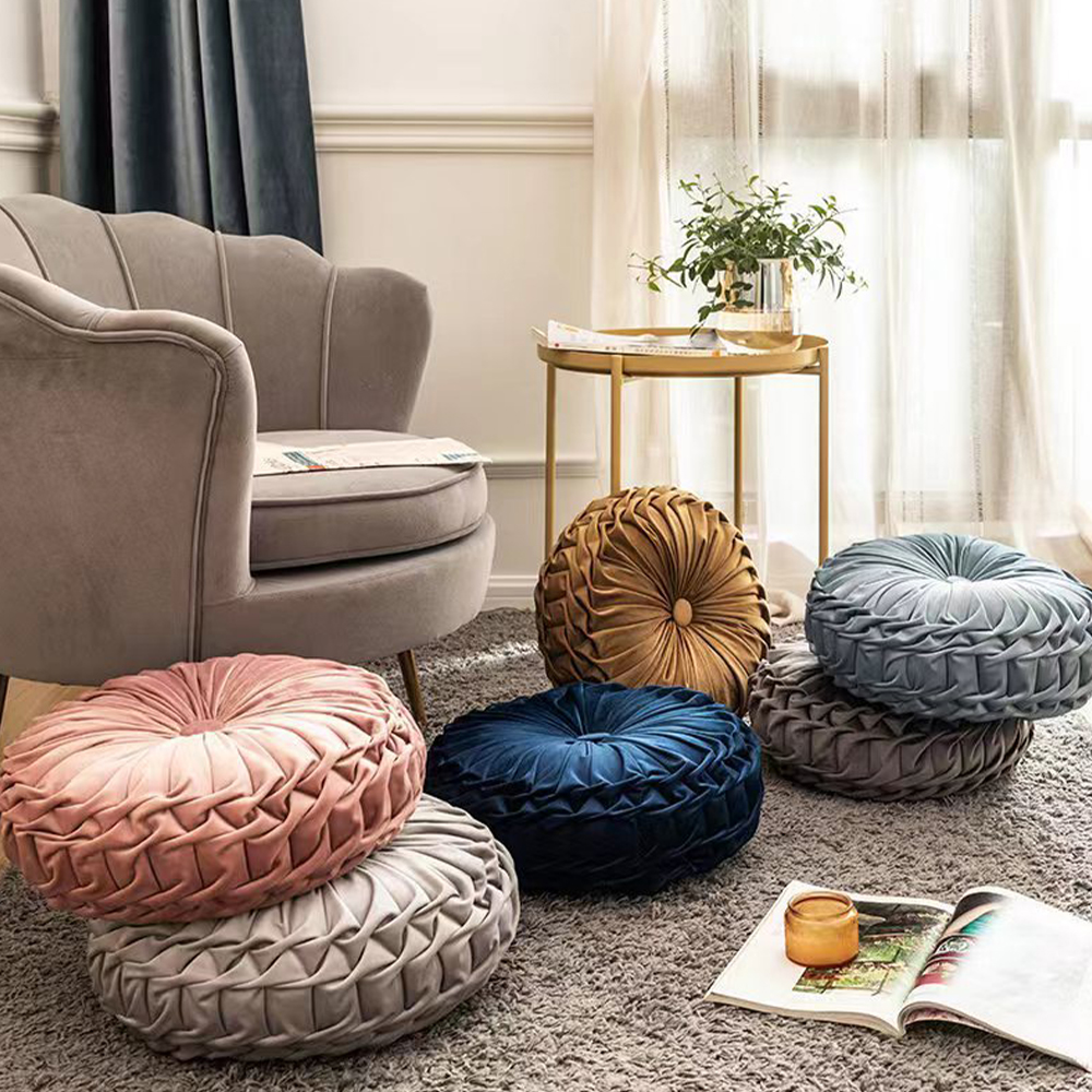 Pyöreä laskostettu samettityyny deco-tyyny